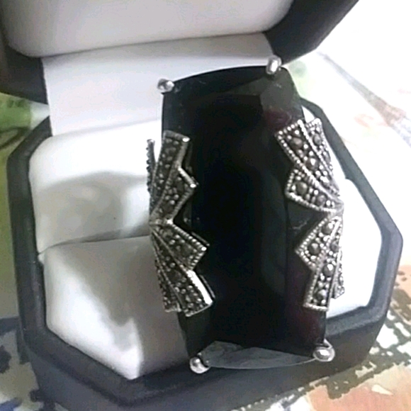 HUGE🔥Black BOLD onyx stone ring.🌟 - Picture 8 of 10